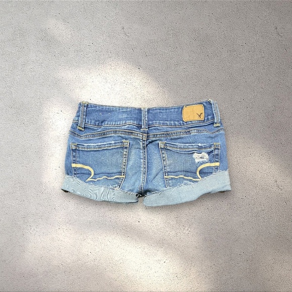 American Eagle Oufitters Low Rise Denim Shorts - Picture 1 of 3